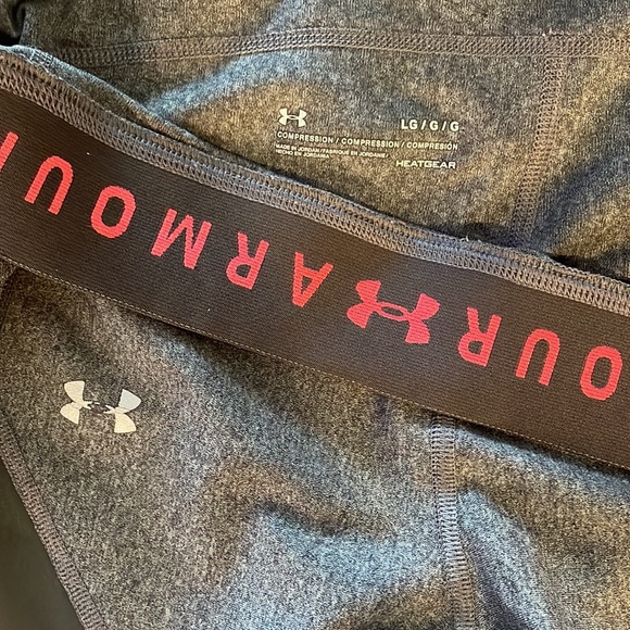 Armour Work out Pants - Picture 3 of 3